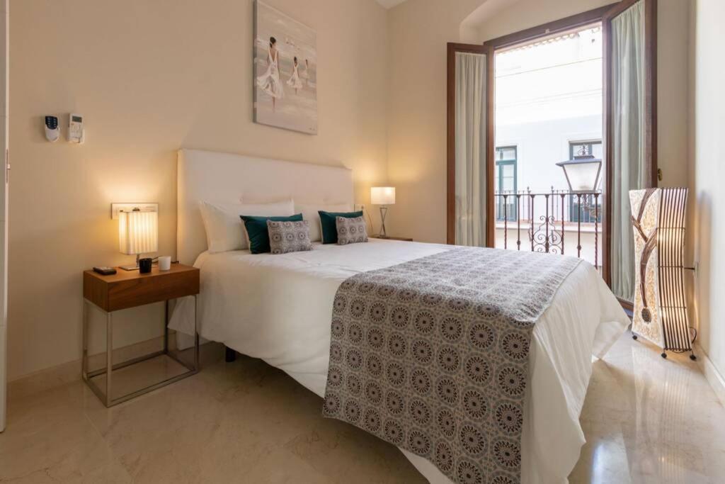 Lumbreras Deluxe Suite By Valcambre Sevilla Kültér fotó