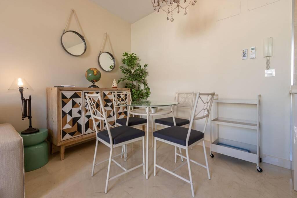 Lumbreras Deluxe Suite By Valcambre Sevilla Kültér fotó